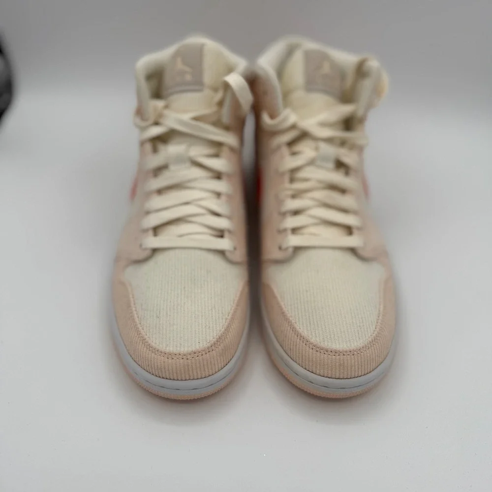 Nike Air‎ Jordan 1 Mid SE Women 11 Sail Pink Excellent Corduroy DA8009-108